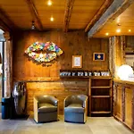 Hotell & Merilys