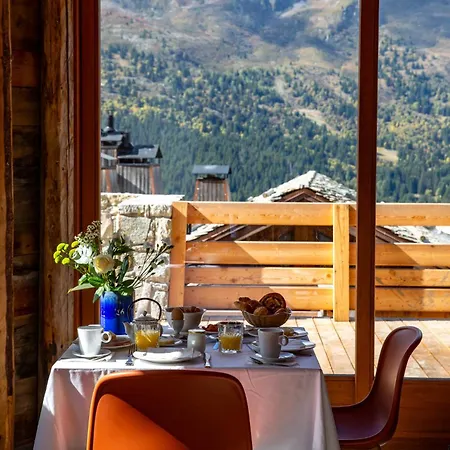 Hotel & Merilys 3*