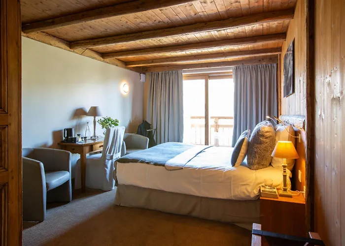 Hotel & Merilys 3*