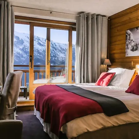 Hotel & Le Mérilys 3*
