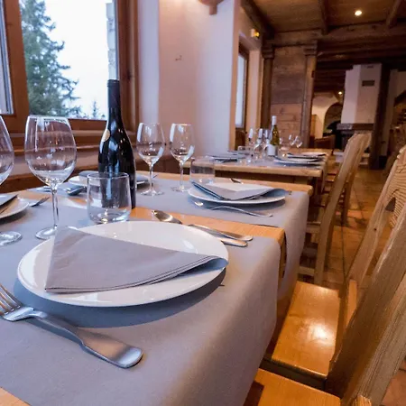 Hotel & Le Mérilys 3*